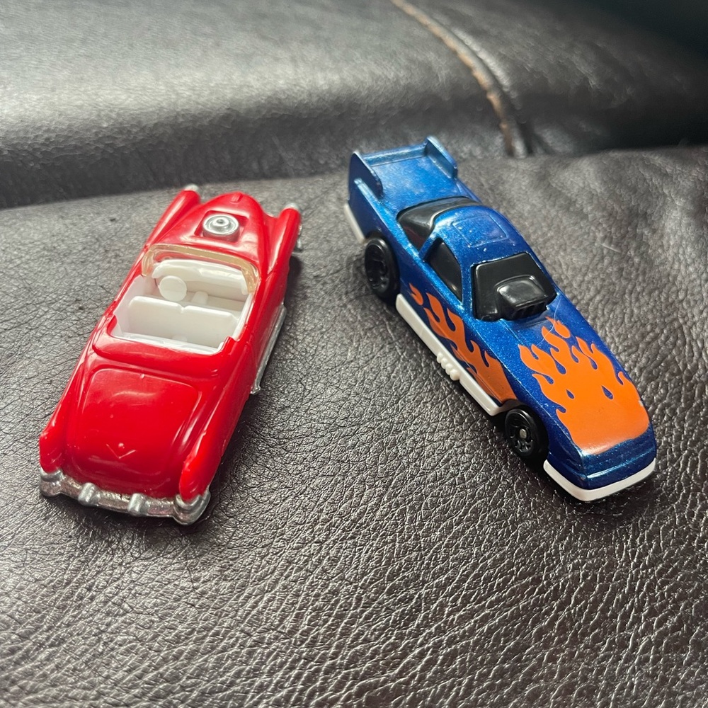 Hot Wheels lot #16